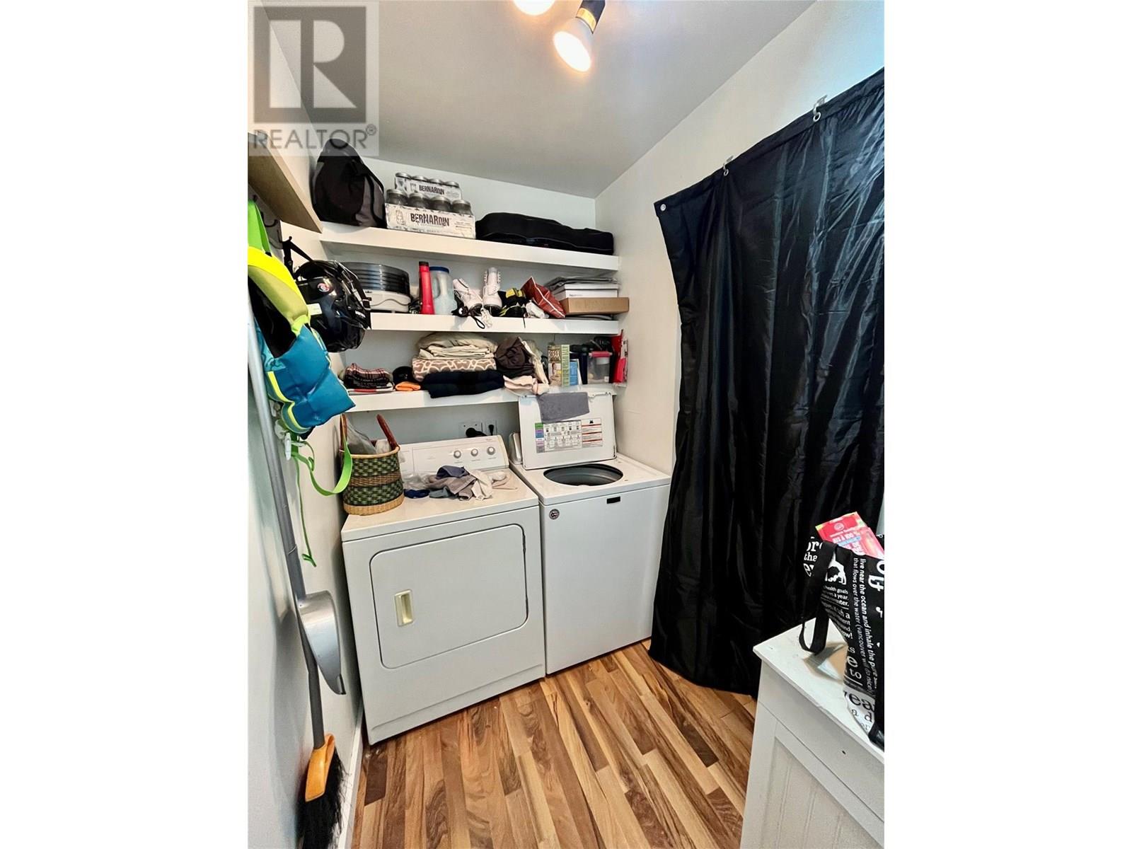304 7th Avenue Nw, Nakusp, British Columbia  V0G 1R0 - Photo 22 - 10355072