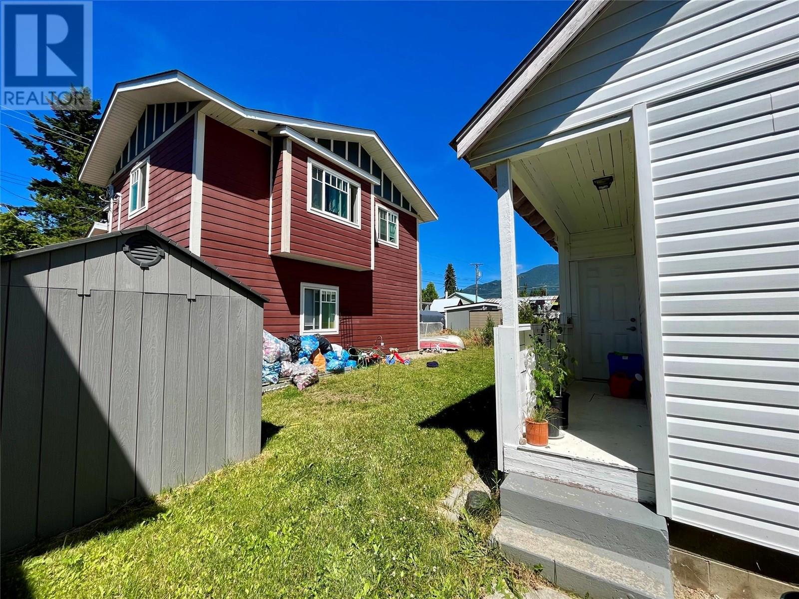 304 7th Avenue Nw, Nakusp, British Columbia  V0G 1R0 - Photo 23 - 10355072