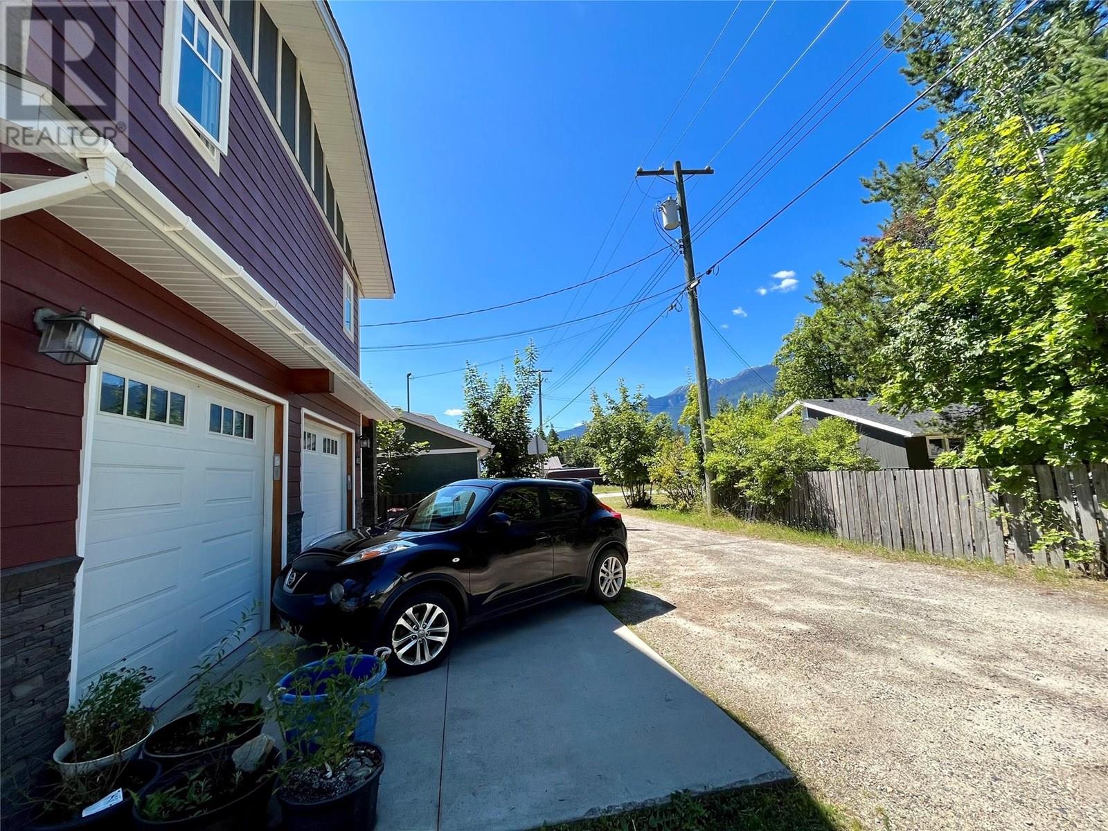 304 7th Avenue Nw, Nakusp, British Columbia  V0G 1R0 - Photo 25 - 10355072