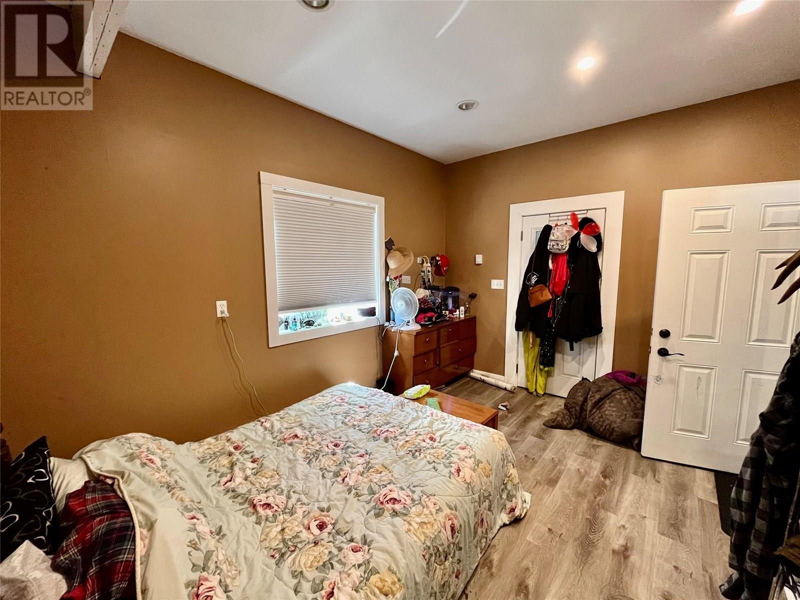 304 7th Avenue Nw, Nakusp, British Columbia  V0G 1R0 - Photo 36 - 10355072