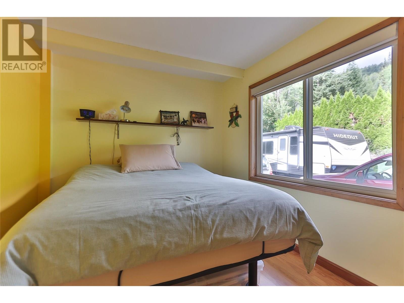 1531 Highway 3b Highway, Fruitvale, British Columbia  V0G 1L1 - Photo 19 - 10355568