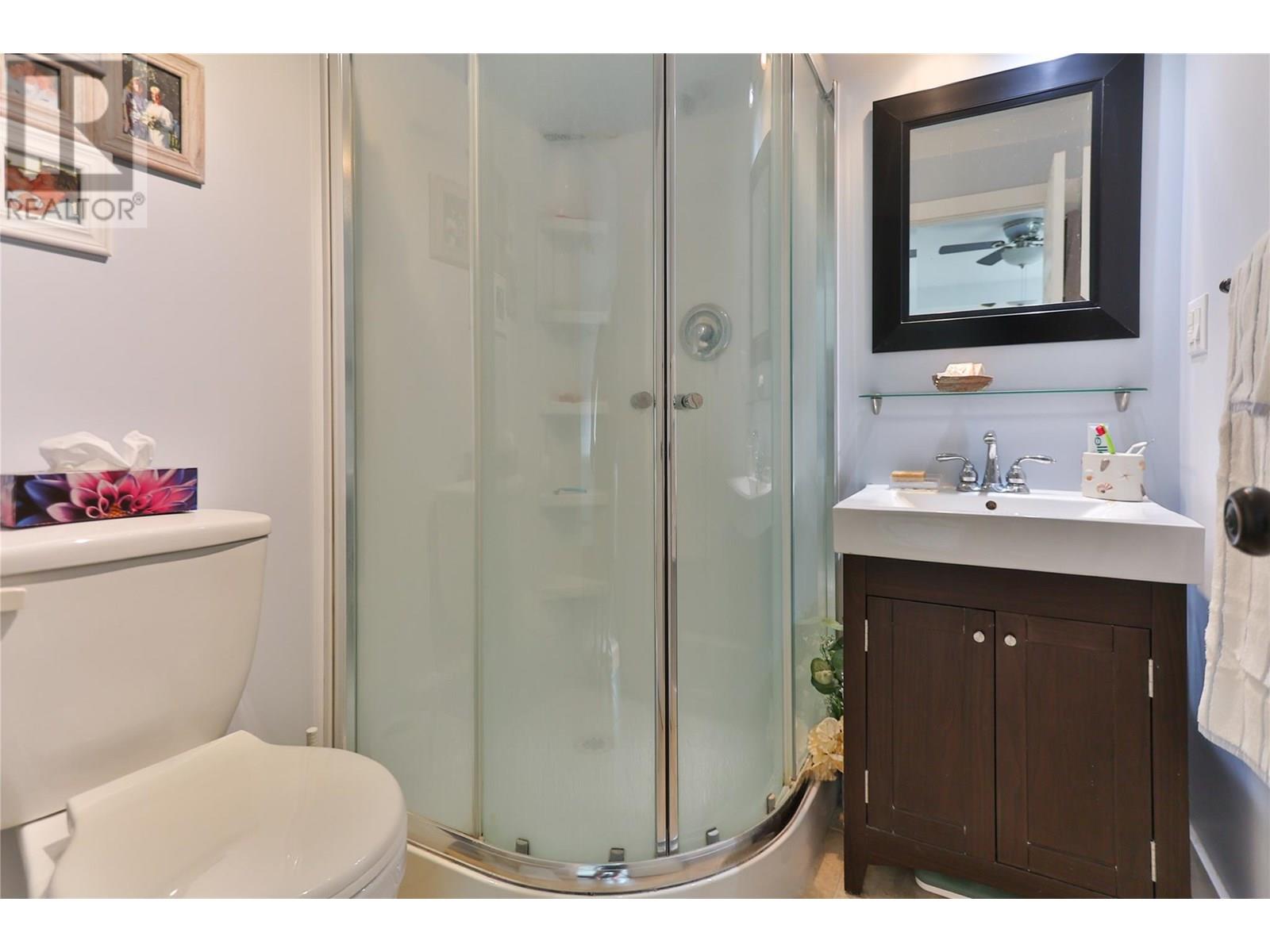 1531 Highway 3b Highway, Fruitvale, British Columbia  V0G 1L1 - Photo 22 - 10355568