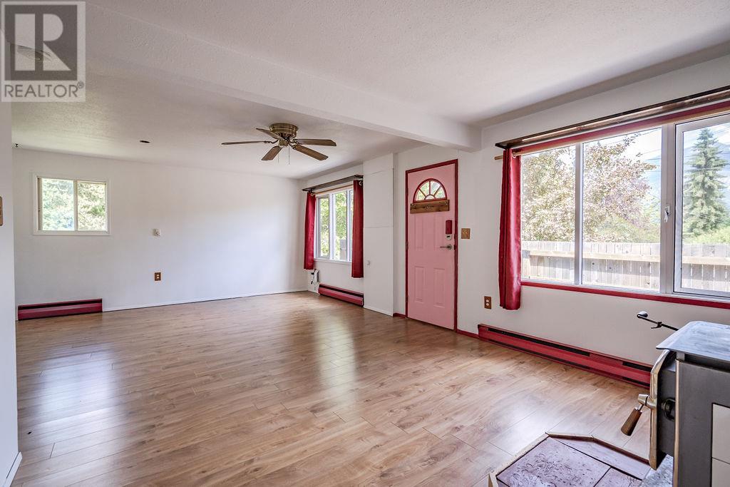 609 Jackson Street, Kaslo, British Columbia  V0G 1M0 - Photo 10 - 10355488
