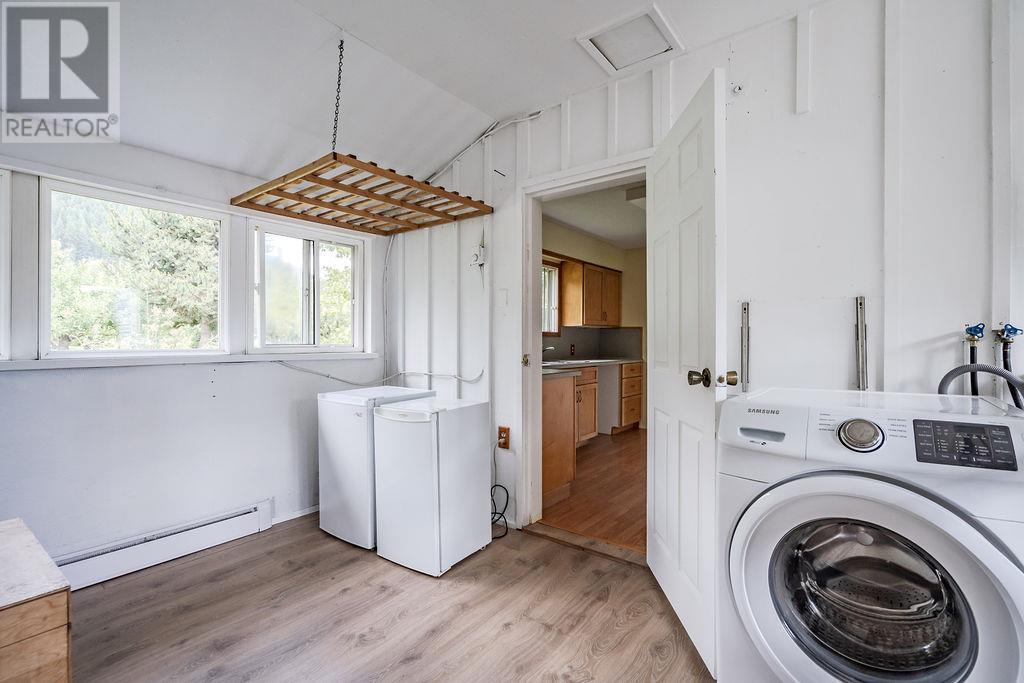 609 Jackson Street, Kaslo, British Columbia  V0G 1M0 - Photo 19 - 10355488