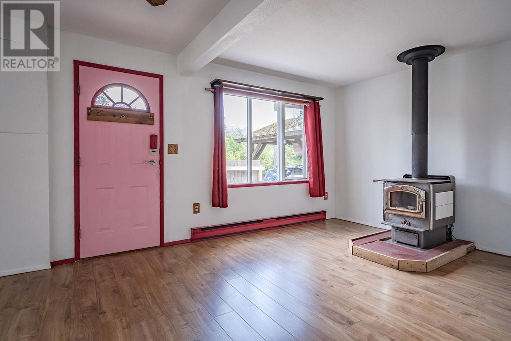 609 Jackson Street, Kaslo, British Columbia  V0G 1M0 - Photo 9 - 10355488