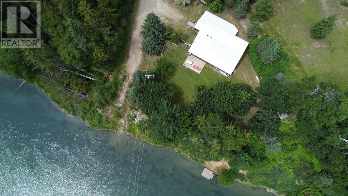 6450 Appledale Lower Road, Appledale, British Columbia  V0G 2J0 - Photo 8 - 10355316