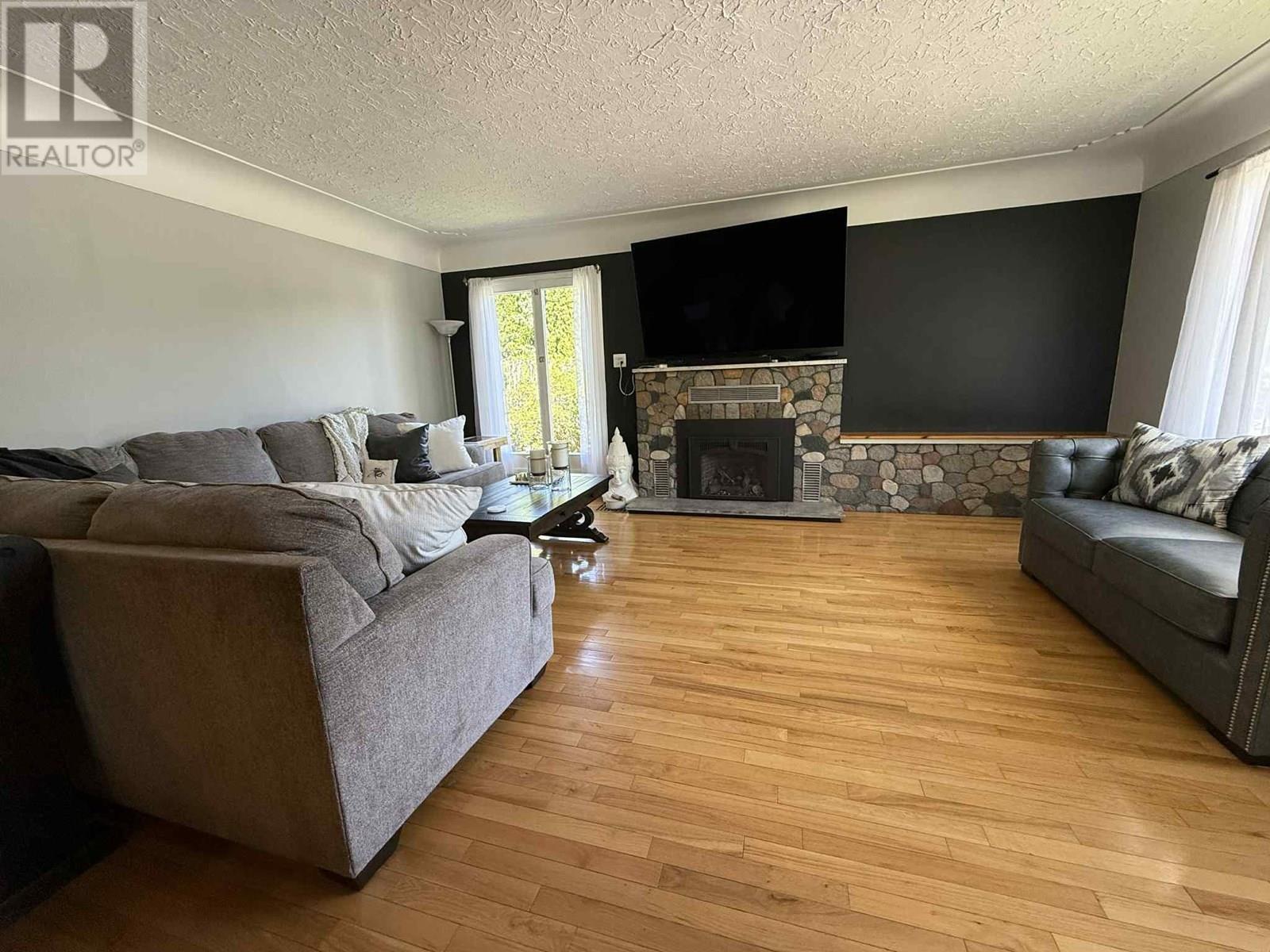 1091 3b Highway, Montrose, British Columbia  V0G 1P0 - Photo 15 - 10355356