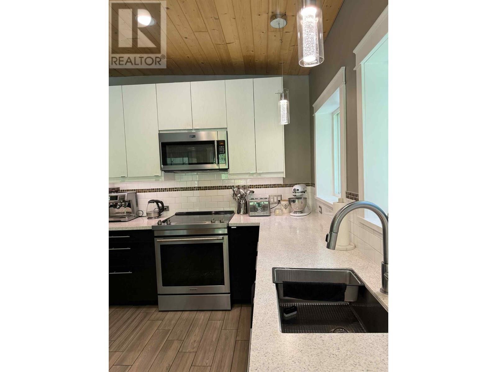 1091 3b Highway, Montrose, British Columbia  V0G 1P0 - Photo 27 - 10355356