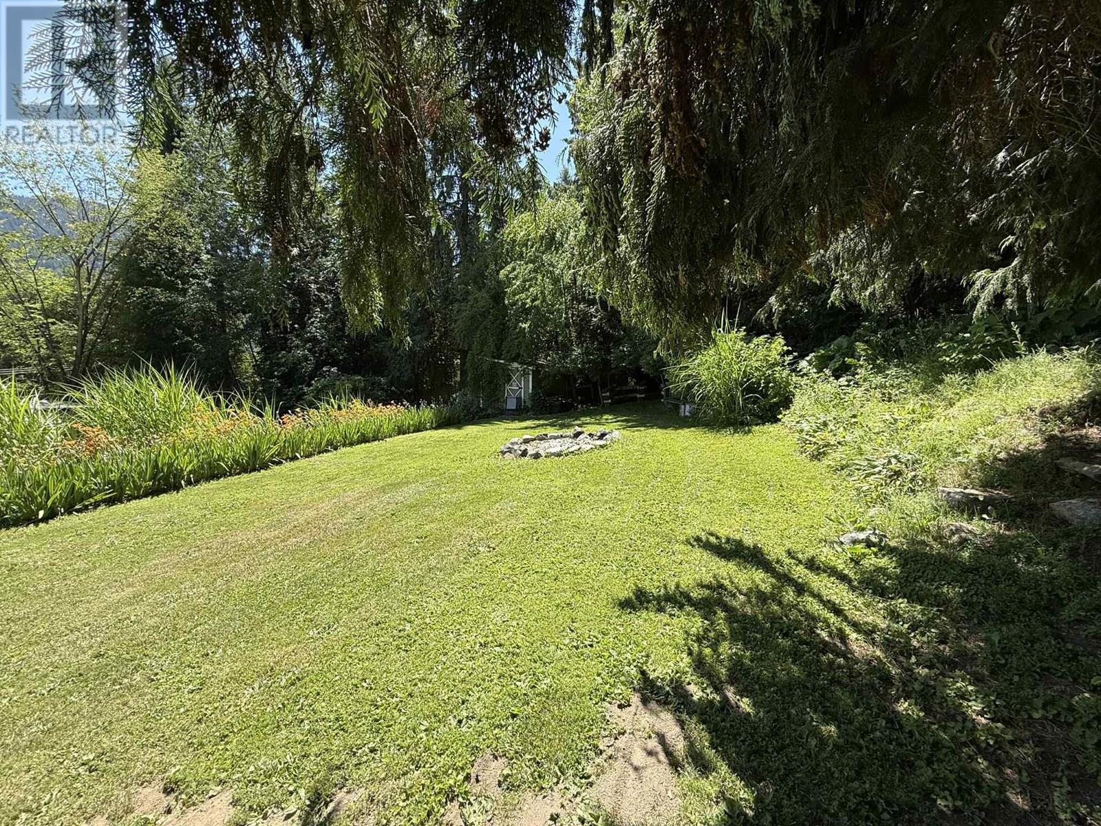 1091 3b Highway, Montrose, British Columbia  V0G 1P0 - Photo 48 - 10355356