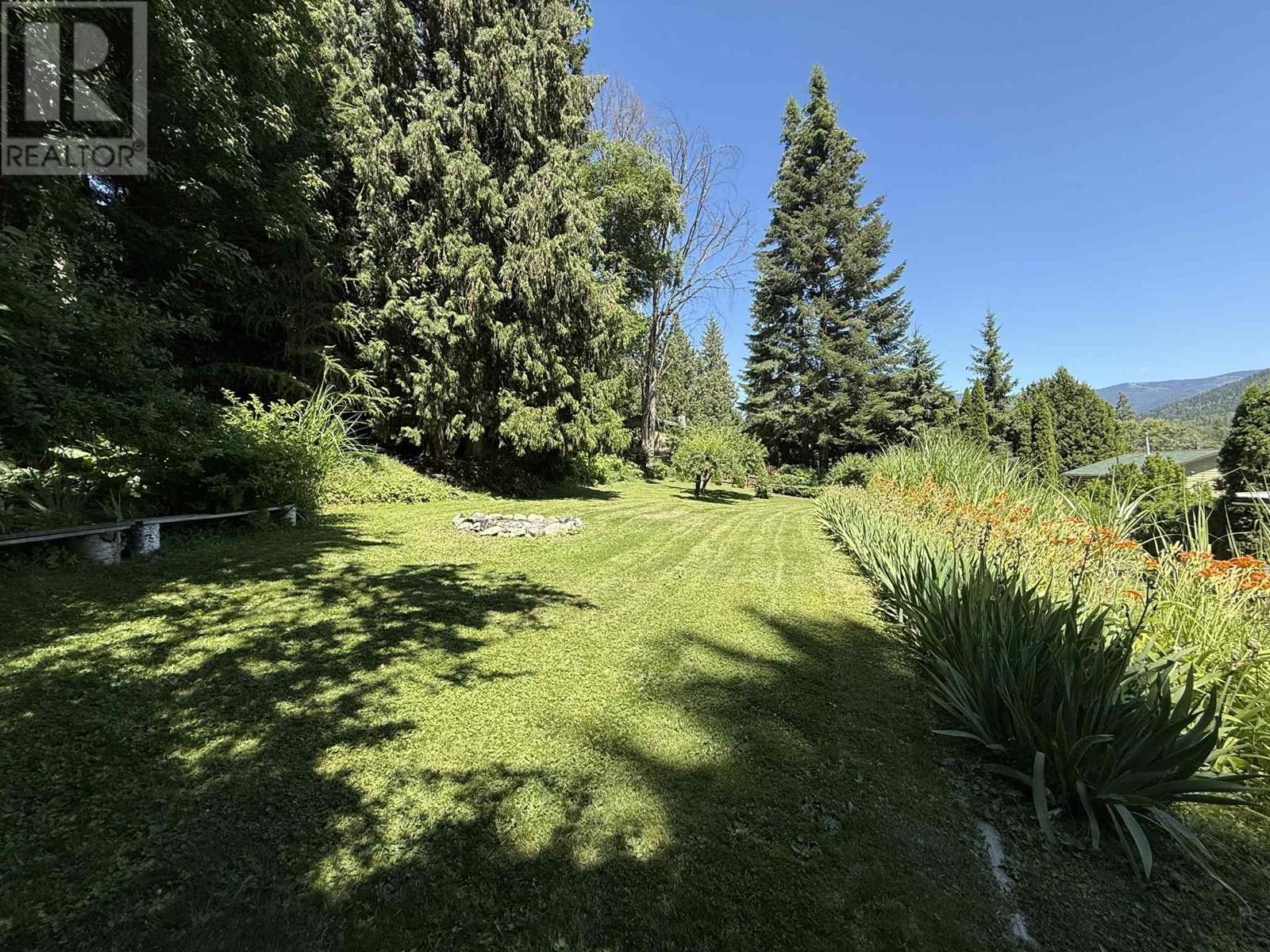 1091 3b Highway, Montrose, British Columbia  V0G 1P0 - Photo 49 - 10355356