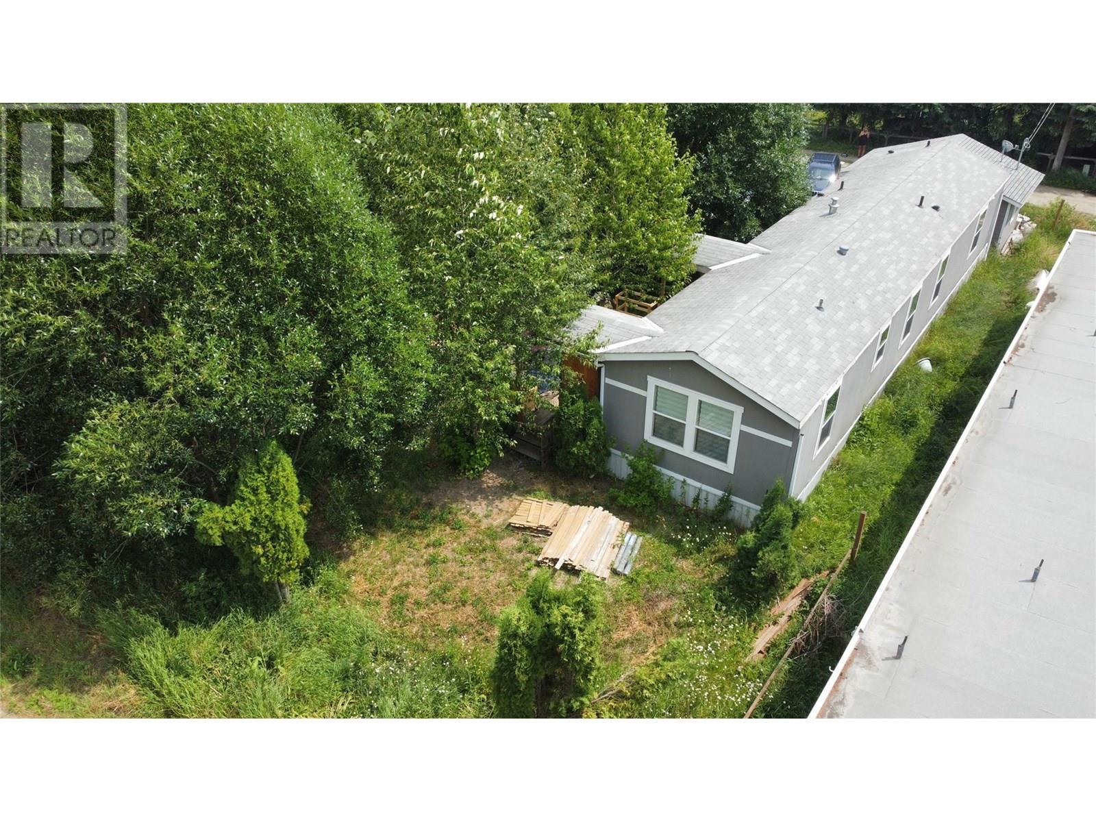 115 Railway Avenue, Salmo, British Columbia  V0G 1Z0 - Photo 1 - 10354950