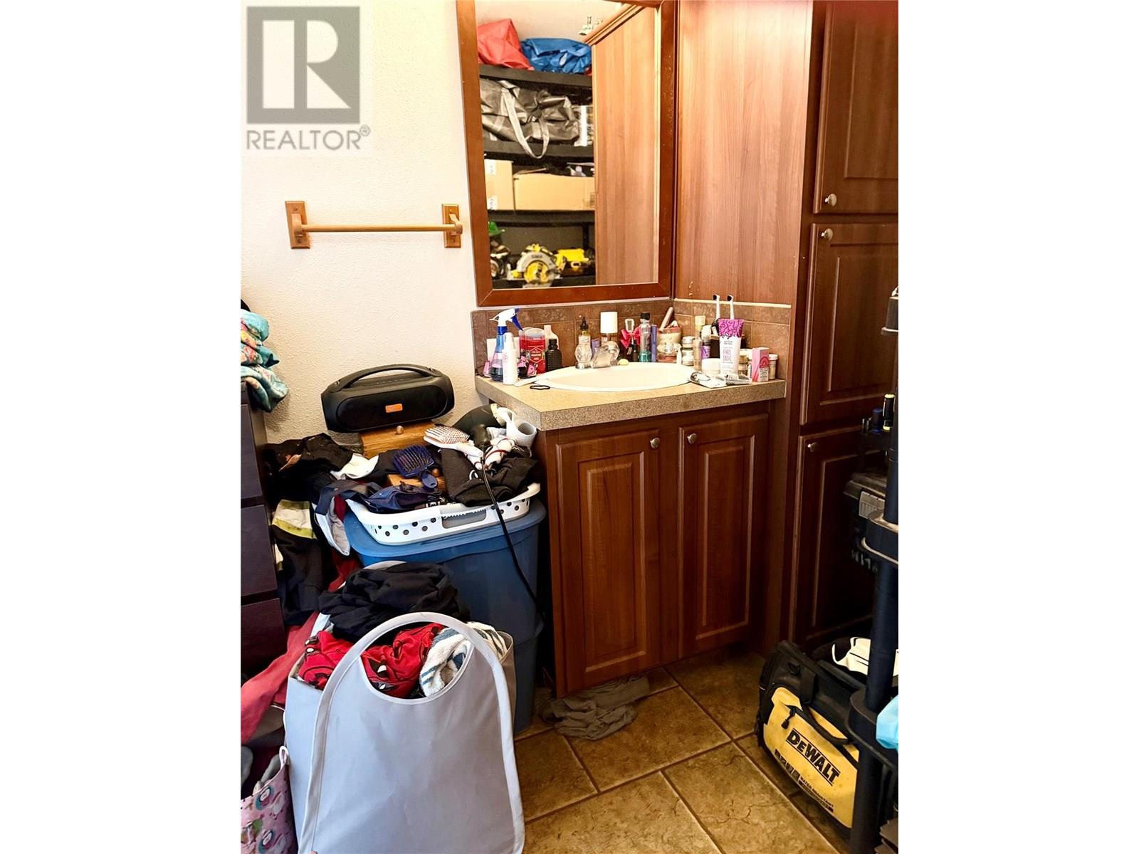 115 Railway Avenue, Salmo, British Columbia  V0G 1Z0 - Photo 27 - 10354950