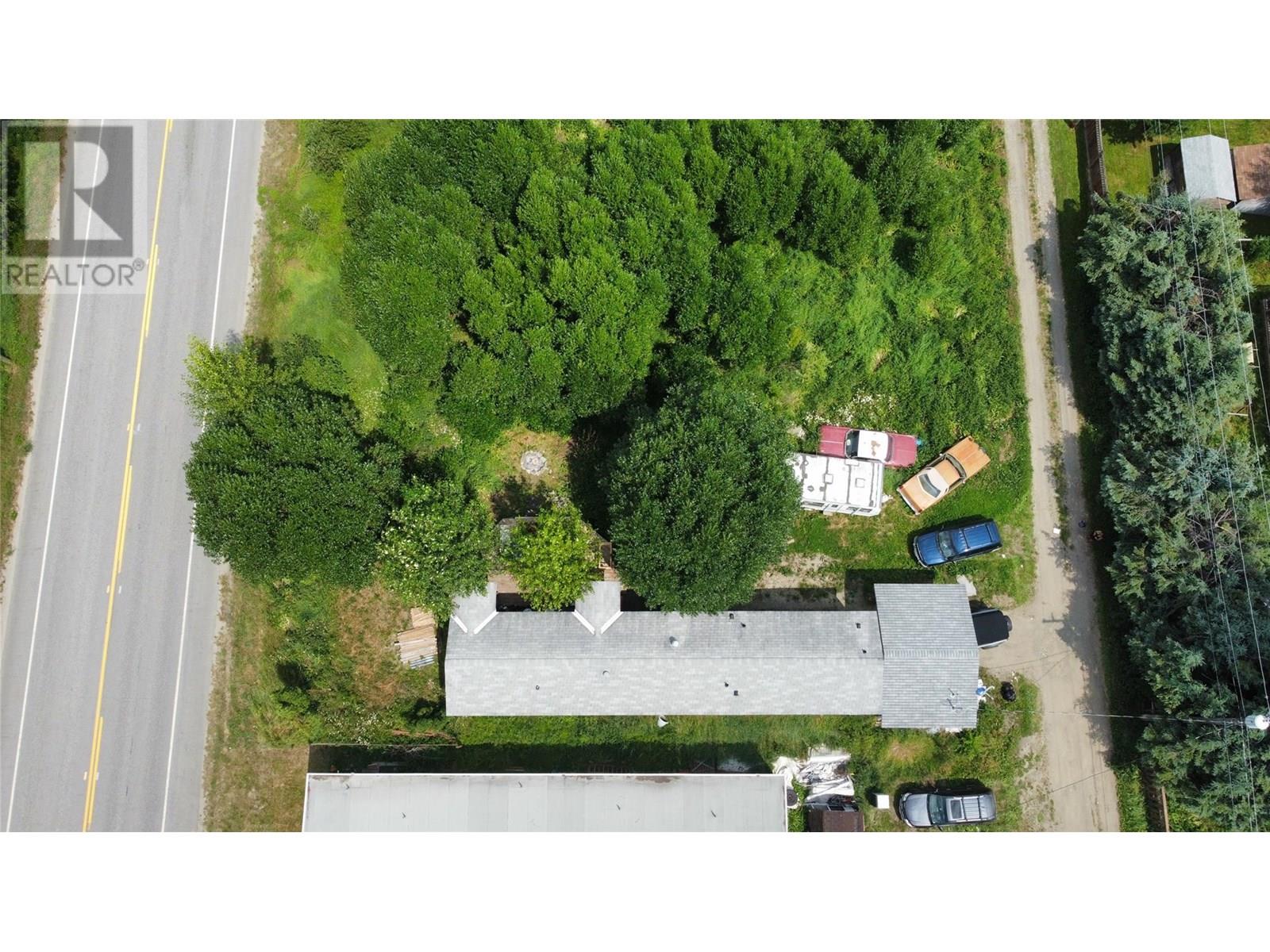 115 Railway Avenue, Salmo, British Columbia  V0G 1Z0 - Photo 3 - 10354950