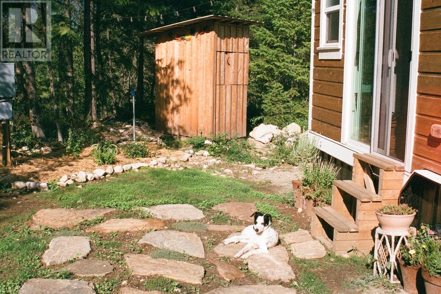 6061 & Lot 7 Forest Road, Winlaw, British Columbia  V0G 2J0 - Photo 1 - 10355782