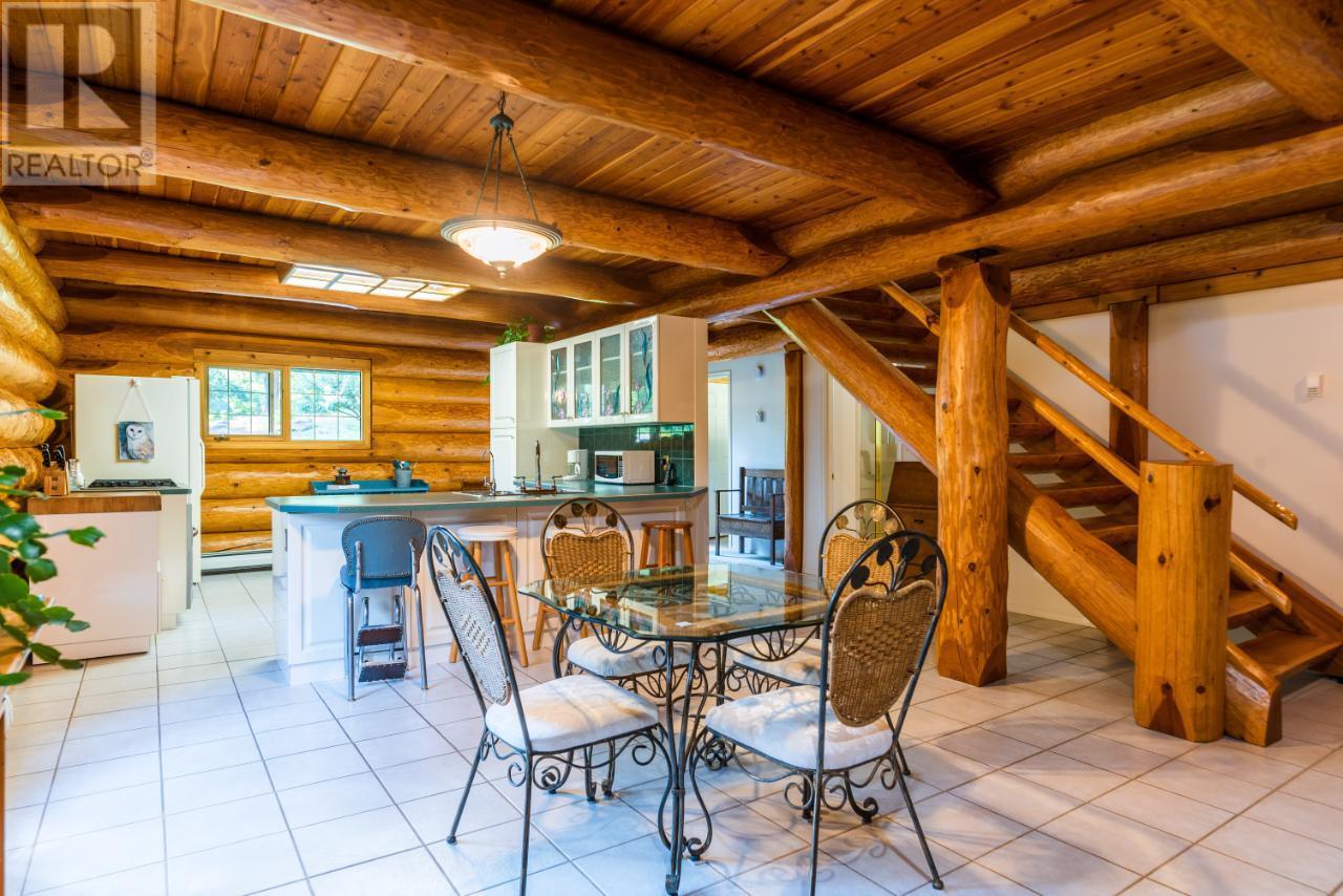 3150 Hanna Creek Road, Warfield, British Columbia  V1R 4L3 - Photo 13 - 10355771
