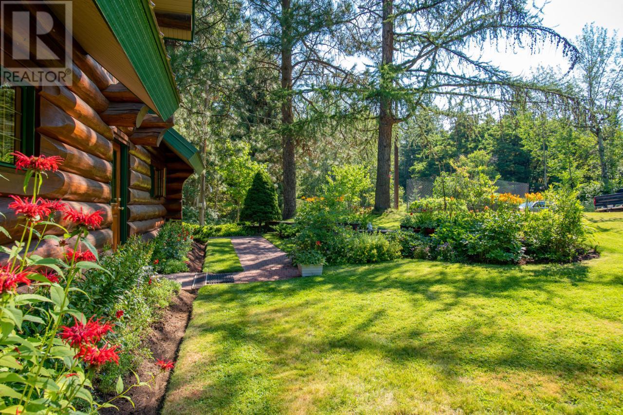 3150 Hanna Creek Road, Warfield, British Columbia  V1R 4L3 - Photo 43 - 10355771