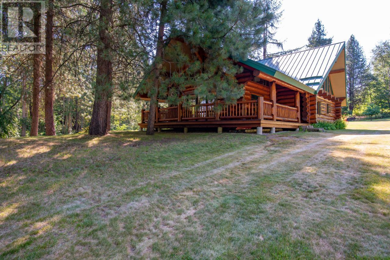3150 Hanna Creek Road, Warfield, British Columbia  V1R 4L3 - Photo 60 - 10355771