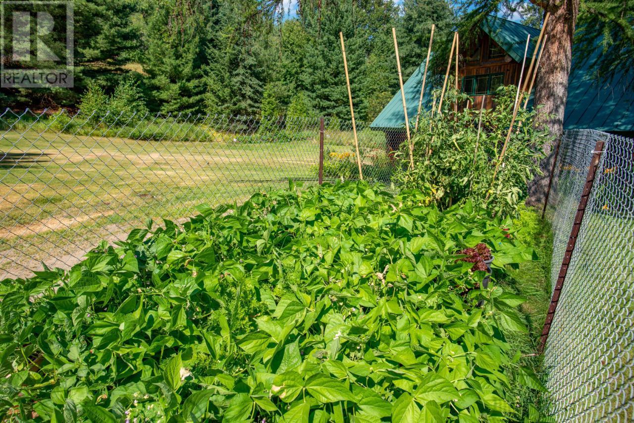 3150 Hanna Creek Road, Warfield, British Columbia  V1R 4L3 - Photo 70 - 10355771