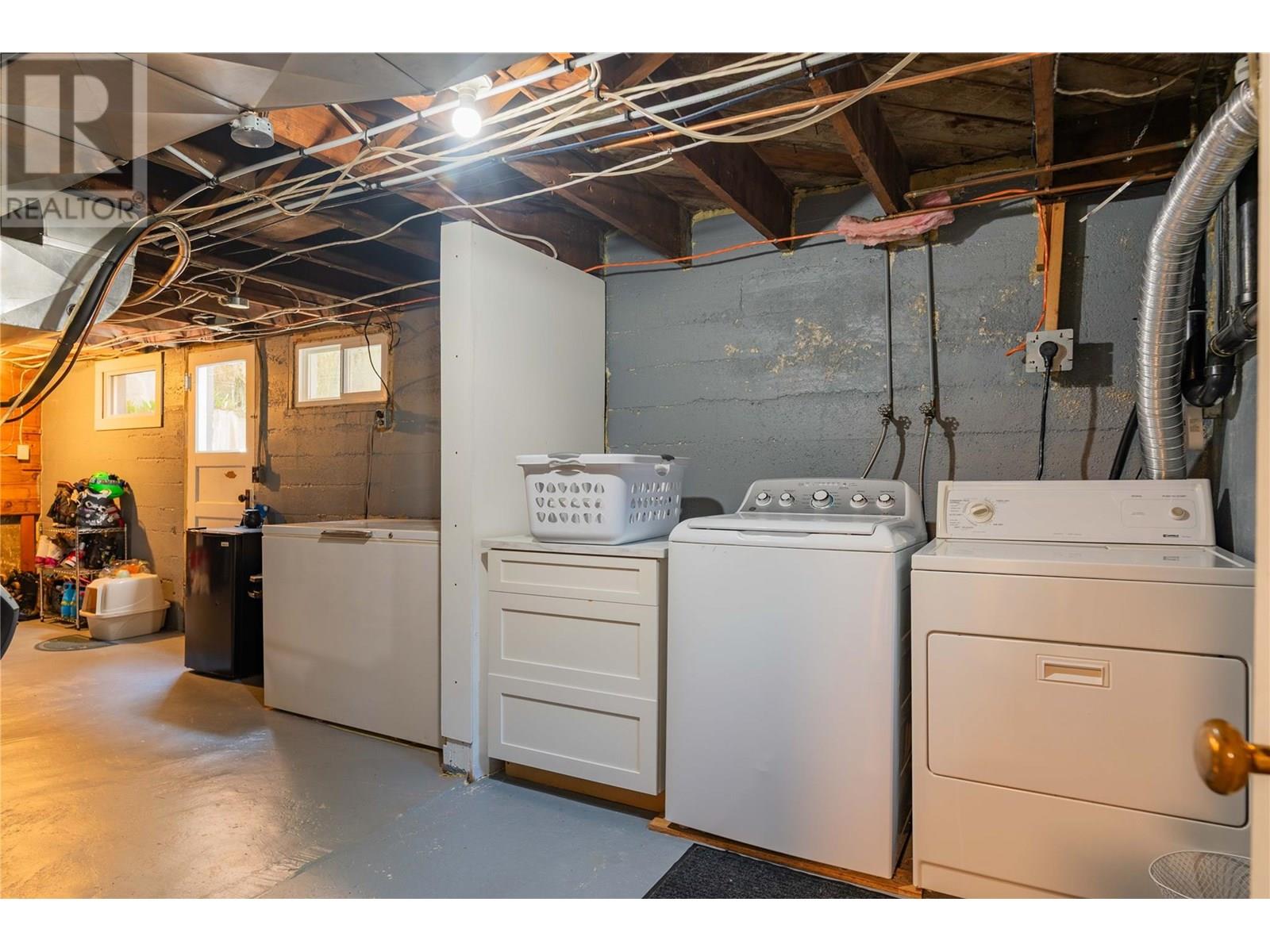 309 Ritchie Avenue, Trail, British Columbia  V1R 1H1 - Photo 37 - 10355802
