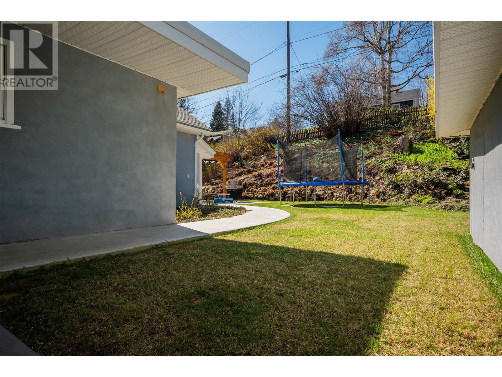 309 Ritchie Avenue, Trail, British Columbia  V1R 1H1 - Photo 55 - 10355802