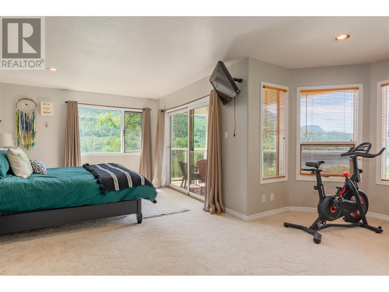 507 15th Avenue, Genelle, British Columbia  V0G 1G0 - Photo 32 - 10355836