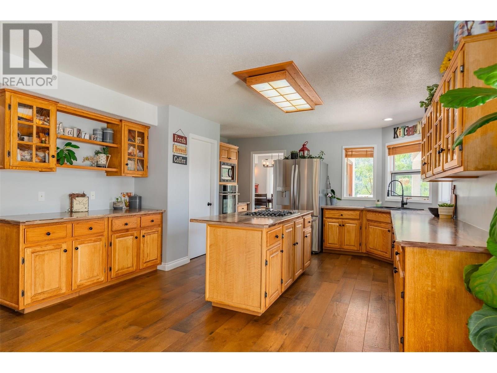 507 15th Avenue, Genelle, British Columbia  V0G 1G0 - Photo 5 - 10355836