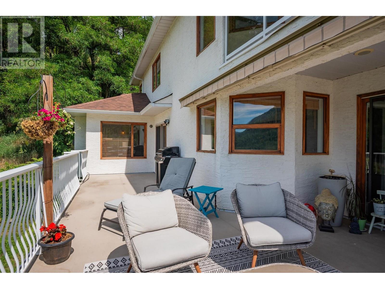 507 15th Avenue, Genelle, British Columbia  V0G 1G0 - Photo 56 - 10355836