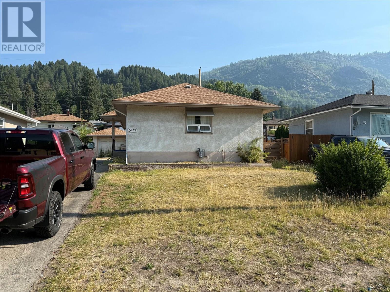 3141 Highway Drive, Trail, British Columbia  V1R 2T4 - Photo 14 - 10355856