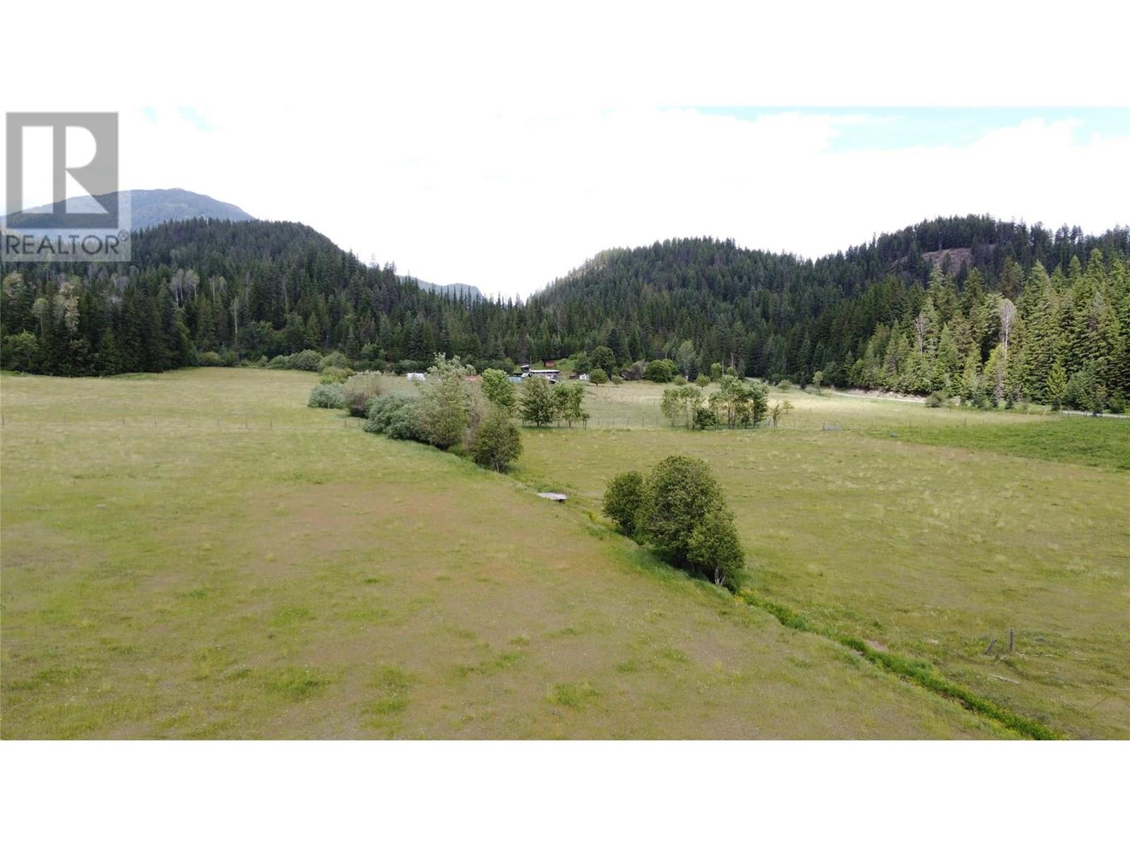 5795 Kaslo South Road, Kaslo, British Columbia  V0G 1M0 - Photo 11 - 10355099