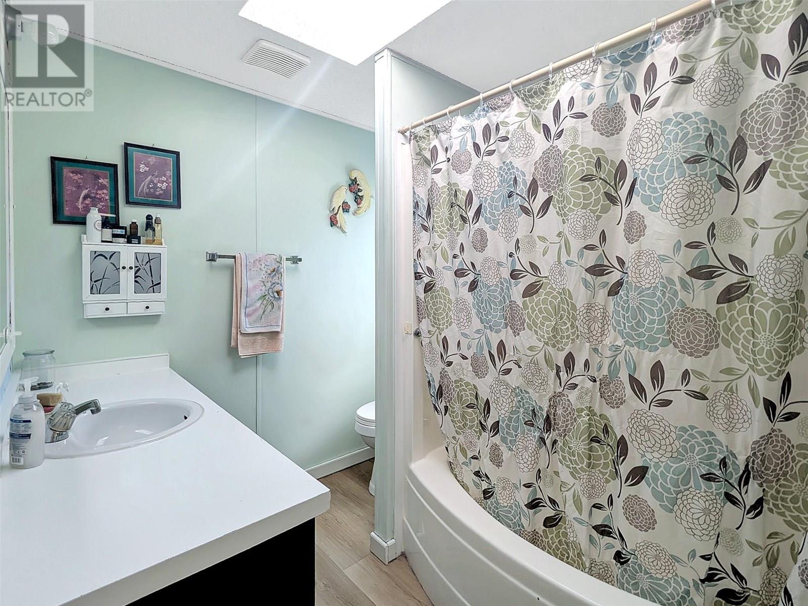 808 Nelson Street, Slocan, British Columbia  V0G 2C0 - Photo 21 - 10355303