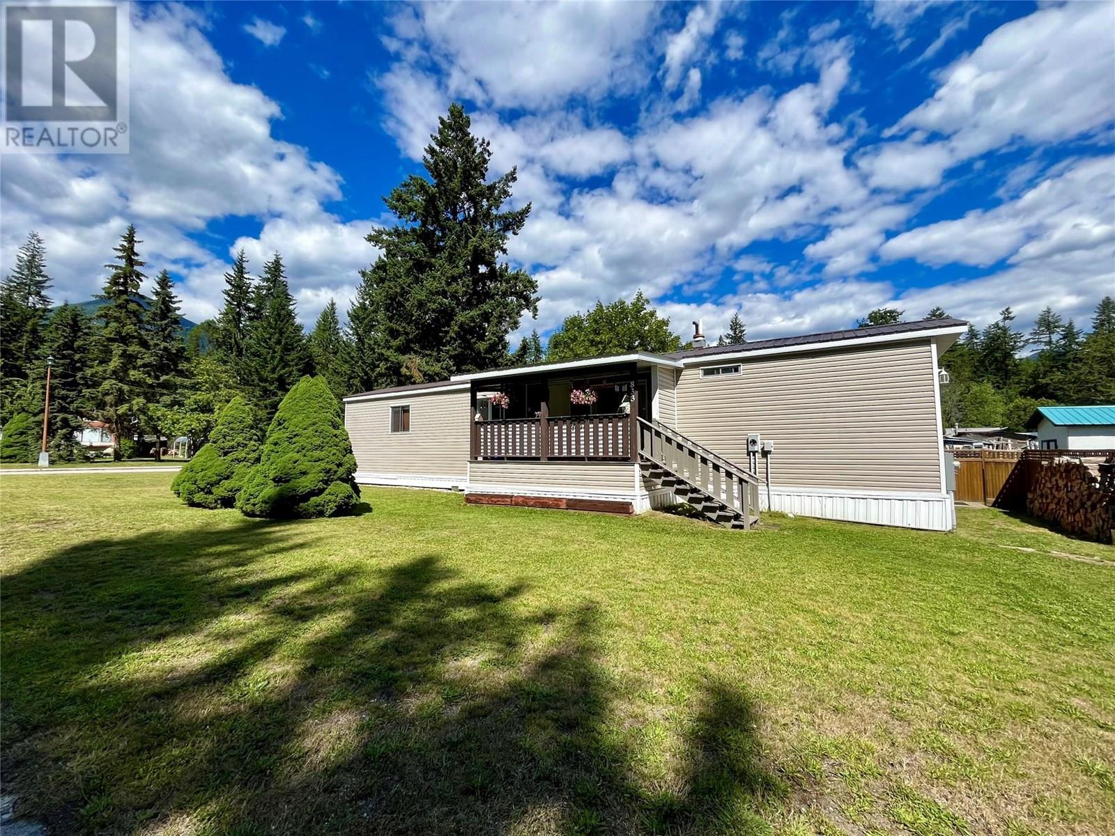 833 Columbia Crescent, Nakusp, British Columbia  V0G 1R0 - Photo 32 - 10356135