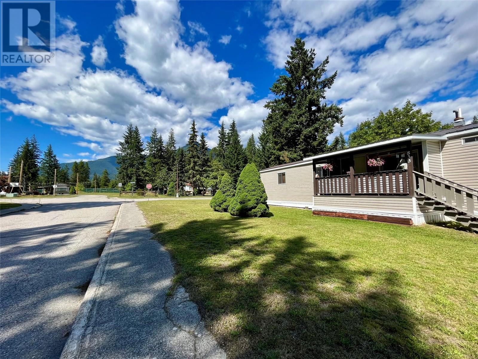 833 Columbia Crescent, Nakusp, British Columbia  V0G 1R0 - Photo 40 - 10356135
