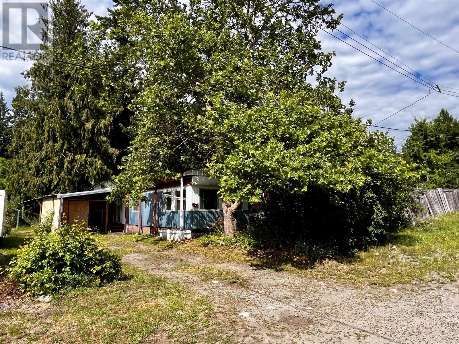 222 2nd Avenue, New Denver, British Columbia  V0G 1S0 - Photo 1 - 10356512