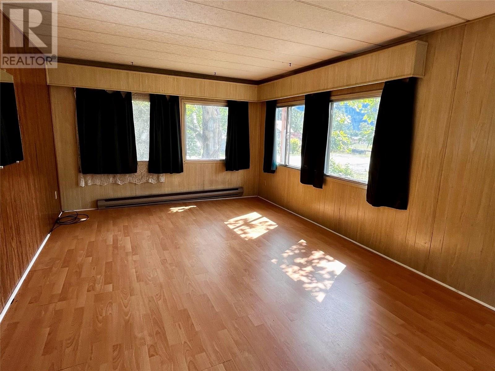 222 2nd Avenue, New Denver, British Columbia  V0G 1S0 - Photo 12 - 10356512