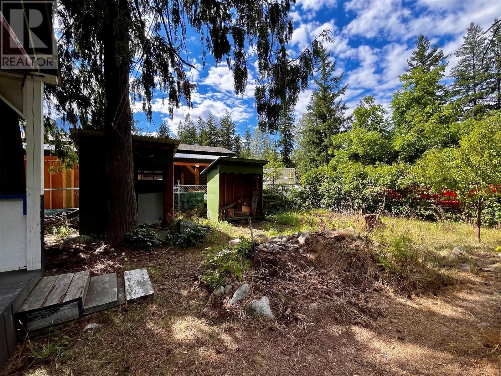 222 2nd Avenue, New Denver, British Columbia  V0G 1S0 - Photo 31 - 10356512