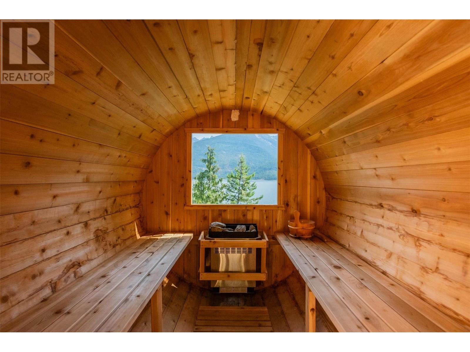 5336 Amundsen Road, Kaslo, British Columbia  V0G 1Y0 - Photo 19 - 10354197
