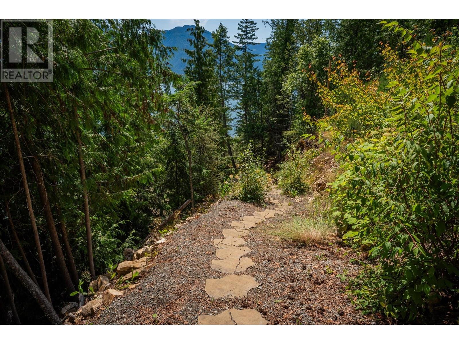 5336 Amundsen Road, Kaslo, British Columbia  V0G 1Y0 - Photo 24 - 10354197