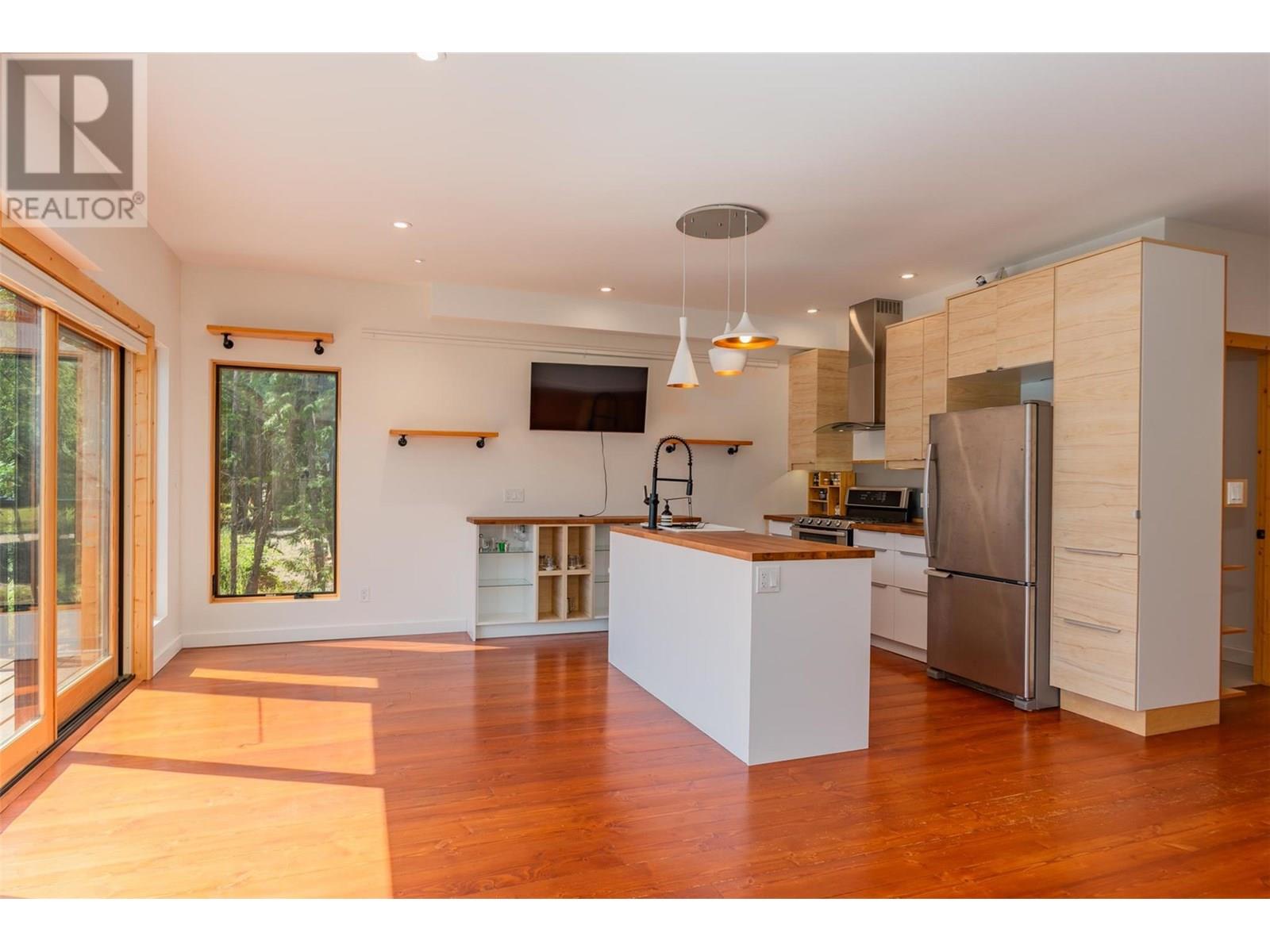 5336 Amundsen Road, Kaslo, British Columbia  V0G 1Y0 - Photo 36 - 10354197