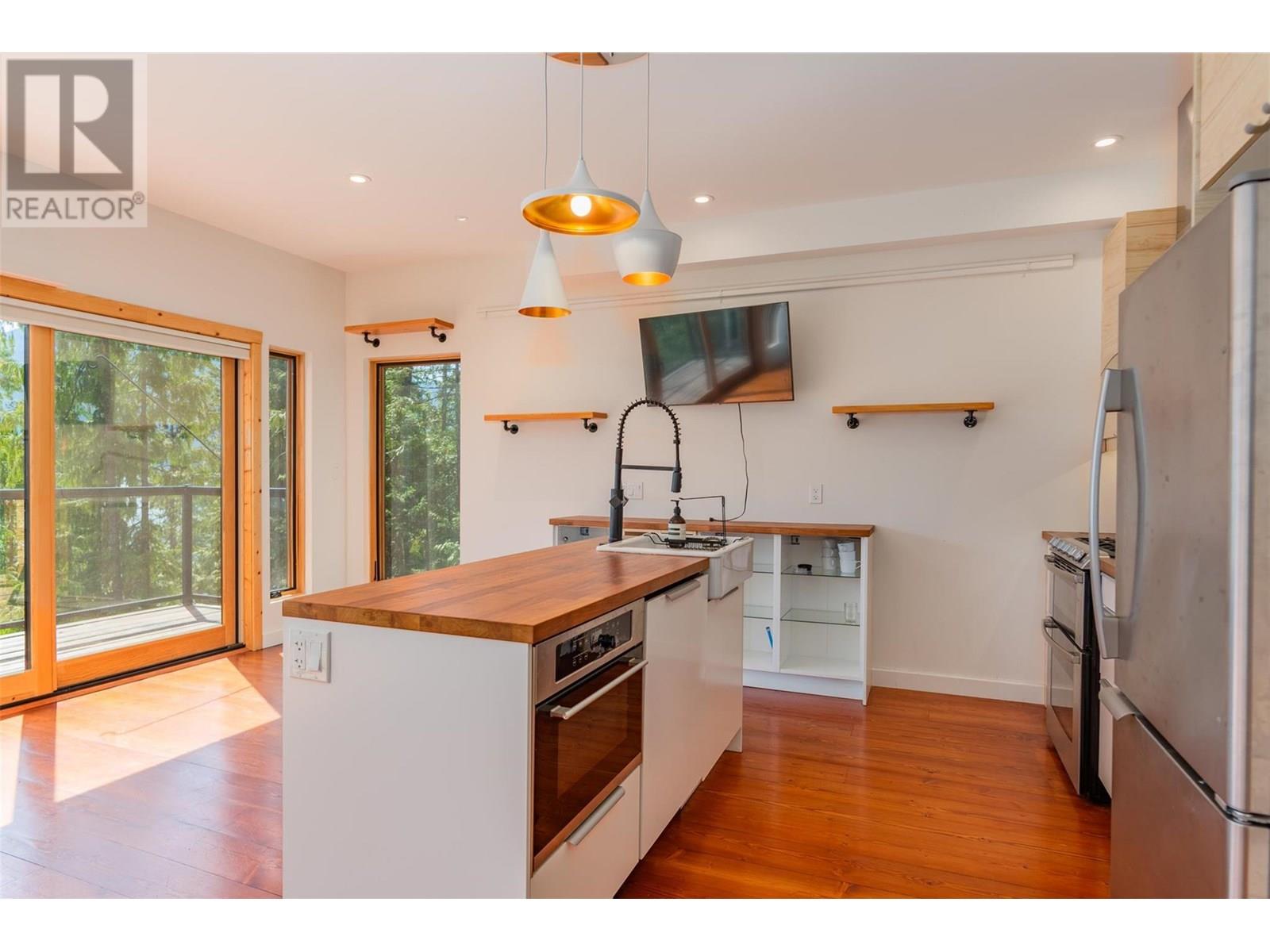 5336 Amundsen Road, Kaslo, British Columbia  V0G 1Y0 - Photo 38 - 10354197