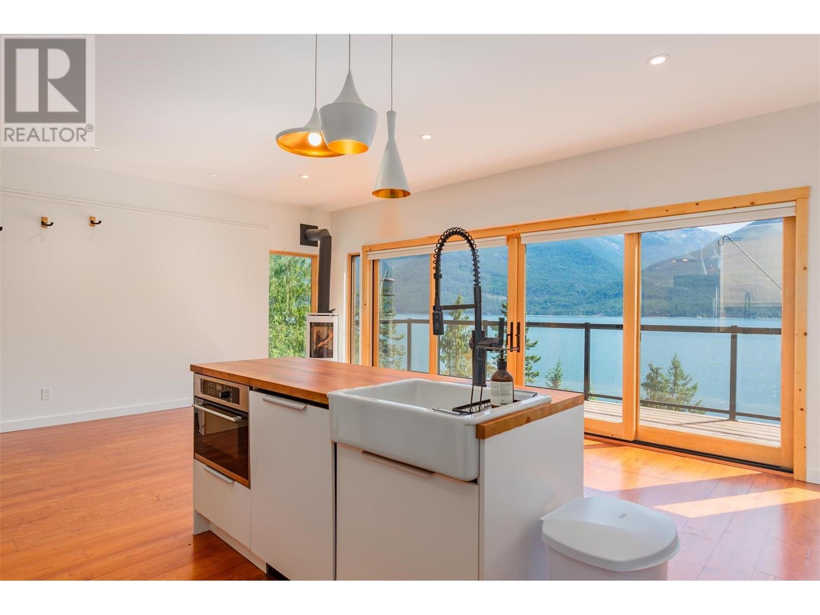 5336 Amundsen Road, Kaslo, British Columbia  V0G 1Y0 - Photo 39 - 10354197