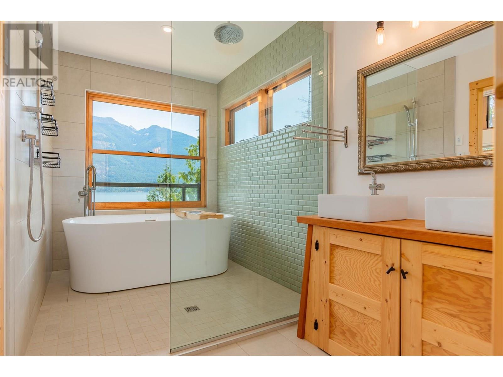 5336 Amundsen Road, Kaslo, British Columbia  V0G 1Y0 - Photo 59 - 10354197