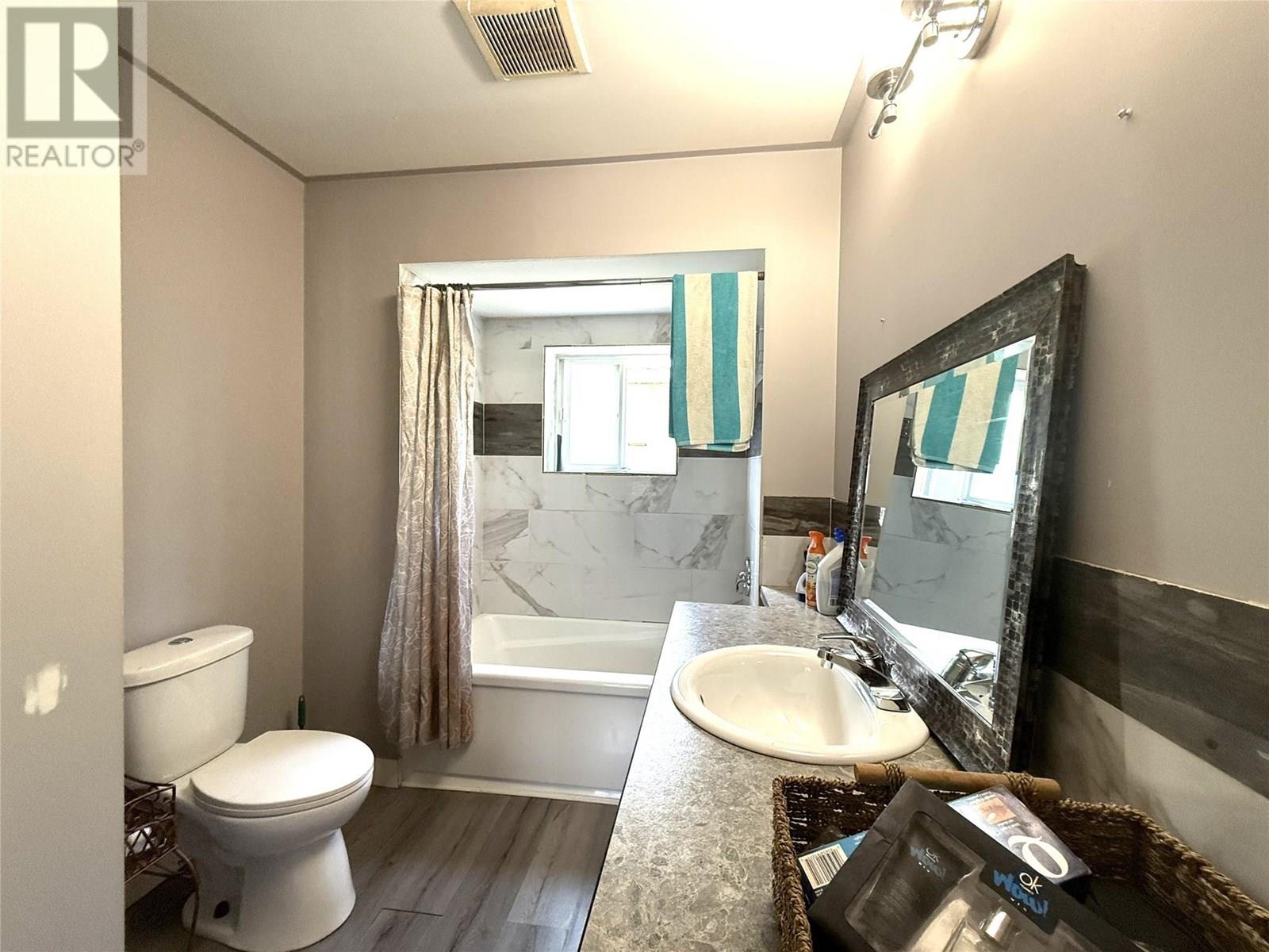 408 Sayward Avenue, Salmo, British Columbia  V0G 1Z0 - Photo 17 - 10356568