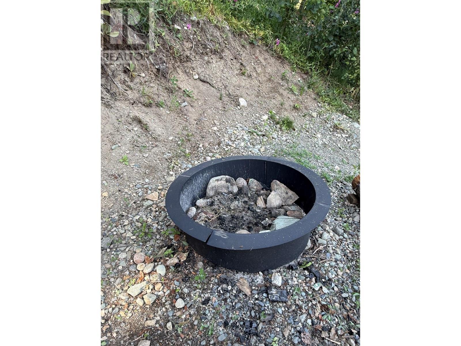 301 N Washington Street, Kaslo, British Columbia  V0G 1M0 - Photo 15 - 10355048