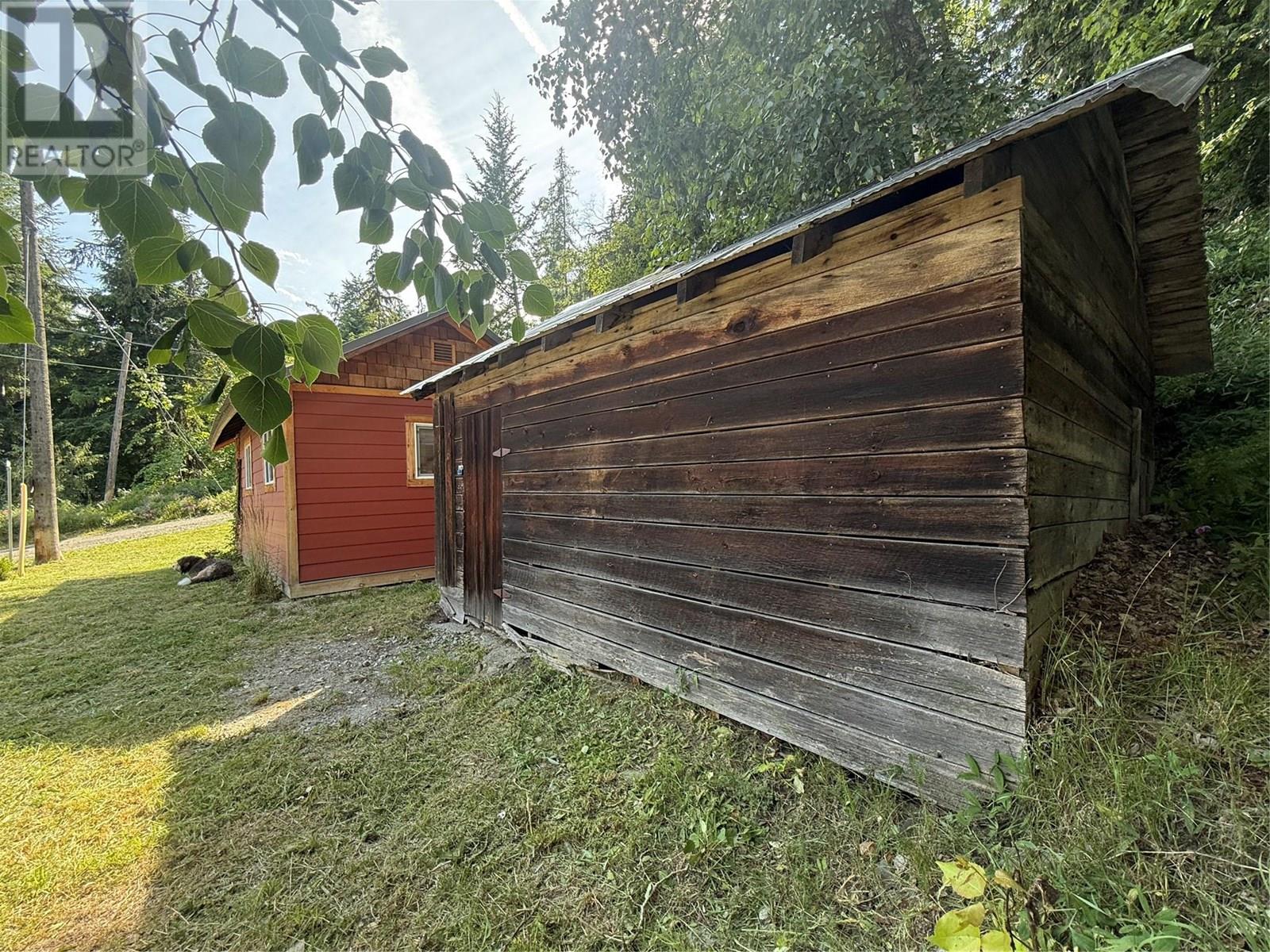 301 N Washington Street, Kaslo, British Columbia  V0G 1M0 - Photo 17 - 10355048