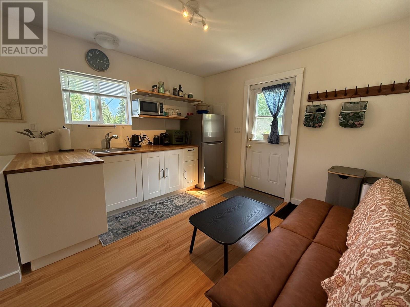 301 N Washington Street, Kaslo, British Columbia  V0G 1M0 - Photo 8 - 10355048