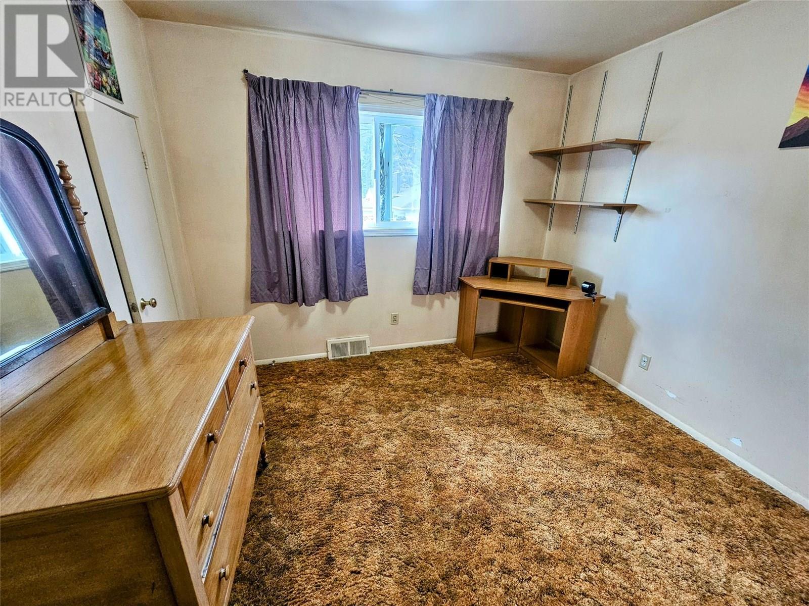 3480 Aster Drive, Trail, British Columbia  V1R 2X3 - Photo 12 - 10356484