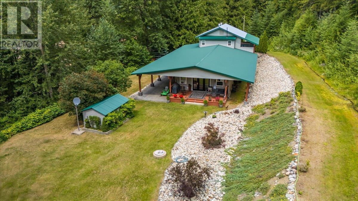 1160 22 Highway, Rossland, British Columbia  V0G 1Y0 - Photo 37 - 10356644