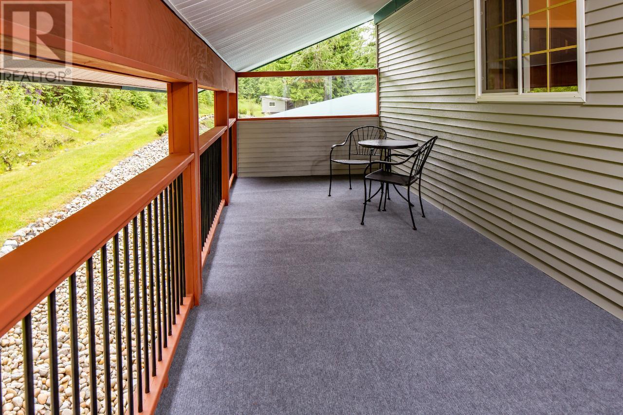 1160 22 Highway, Rossland, British Columbia  V0G 1Y0 - Photo 39 - 10356644