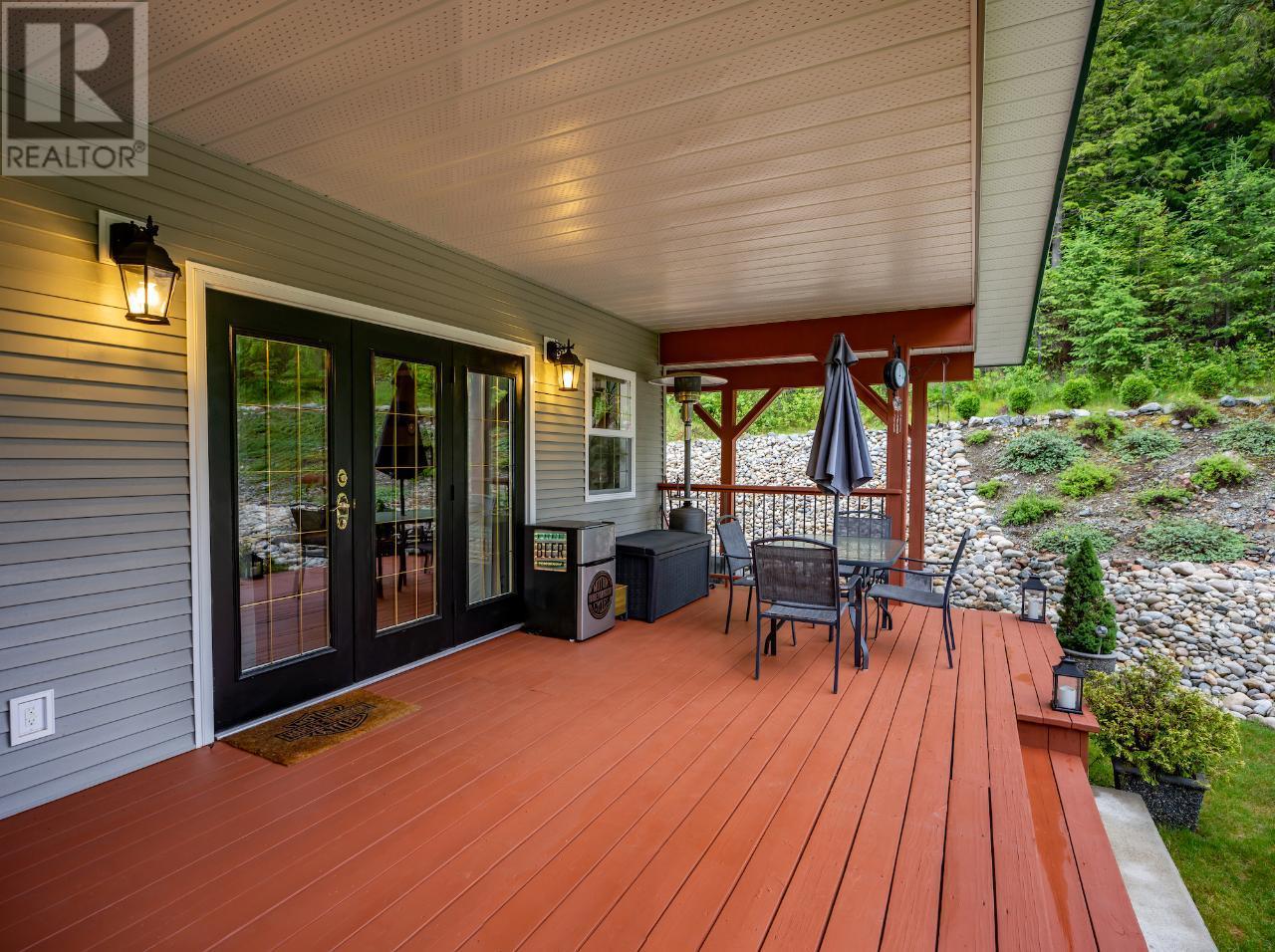 1160 22 Highway, Rossland, British Columbia  V0G 1Y0 - Photo 56 - 10356644