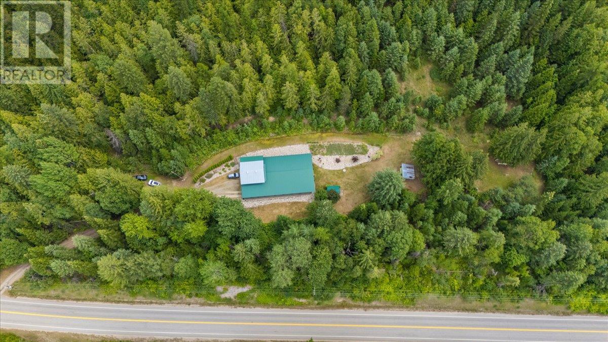 1160 22 Highway, Rossland, British Columbia  V0G 1Y0 - Photo 64 - 10356644